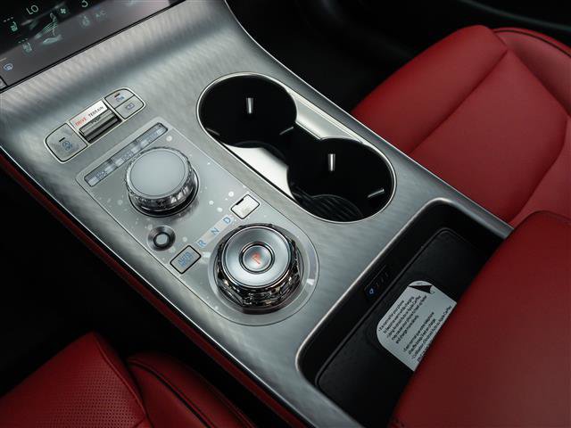 New 2026 Genesis GV70 2.5T Sport Prestige AWD/4WD image 24