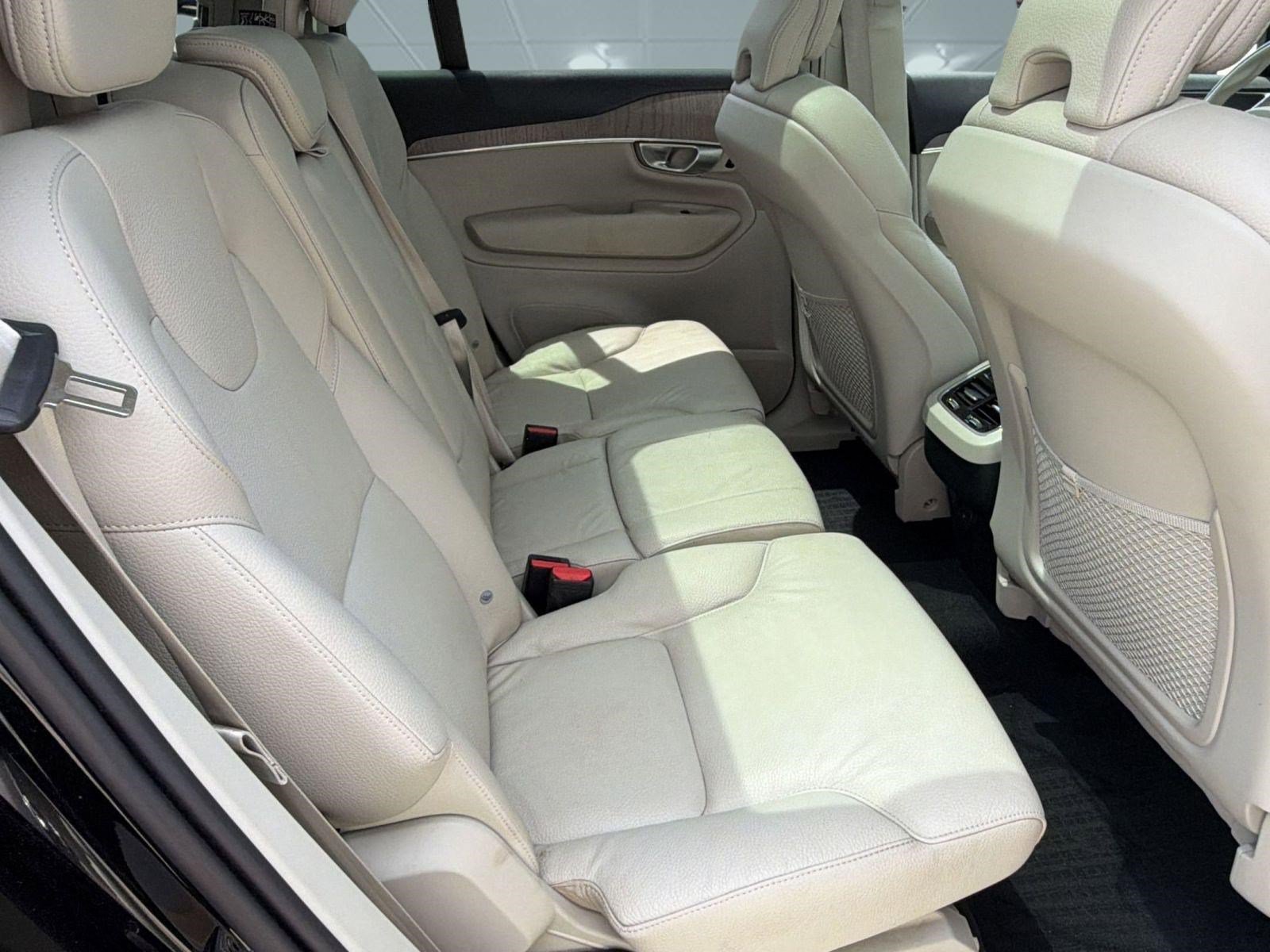 Certified 2024 Volvo XC90 B6 Plus w/ Protection Package Premier AWD/4WD image 29