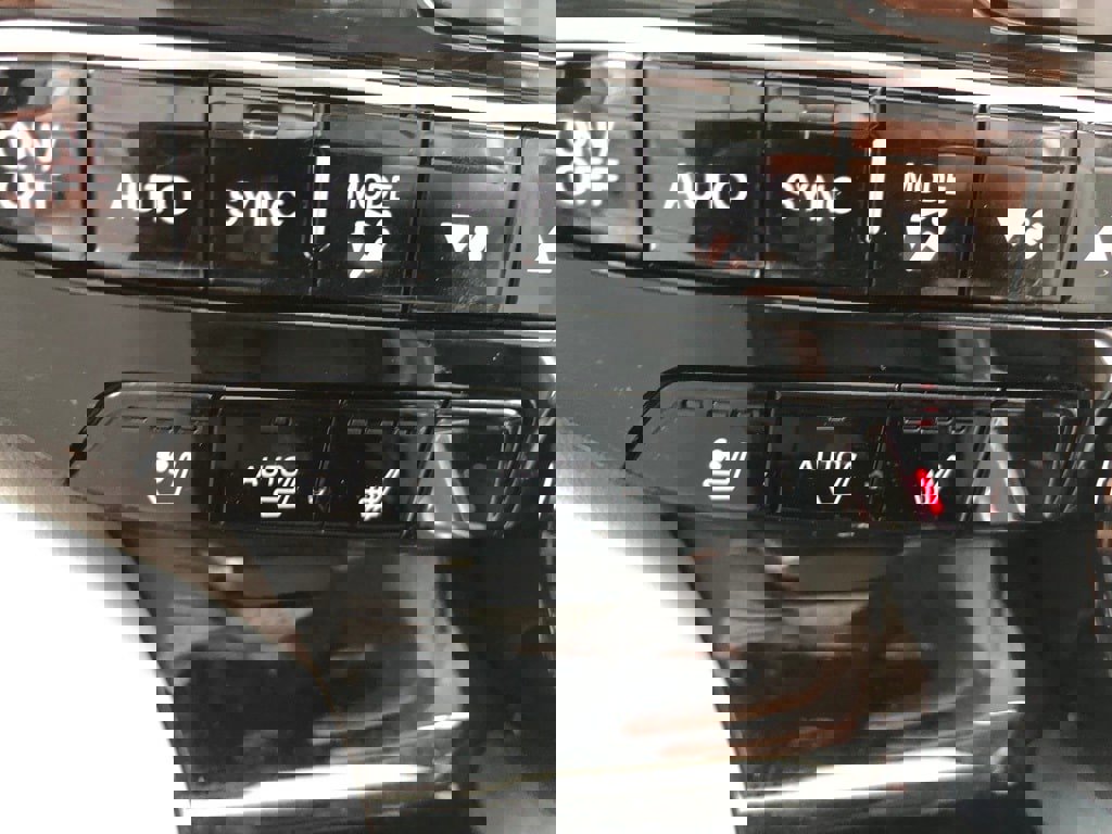 Used 2023 Acura MDX SH-AWD w/ Advance Package image 28