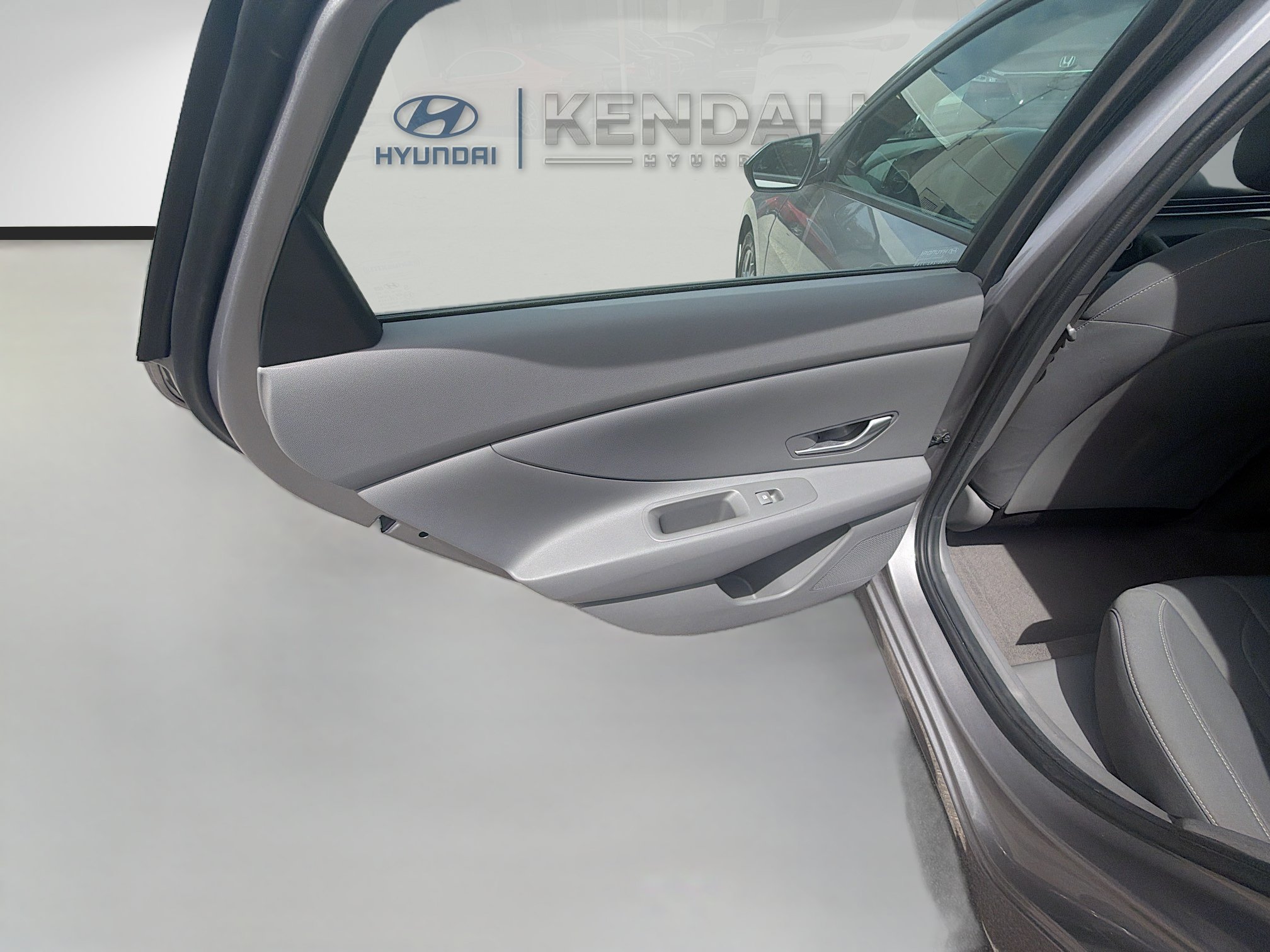 Used 2024 Hyundai Elantra SEL FWD image 22