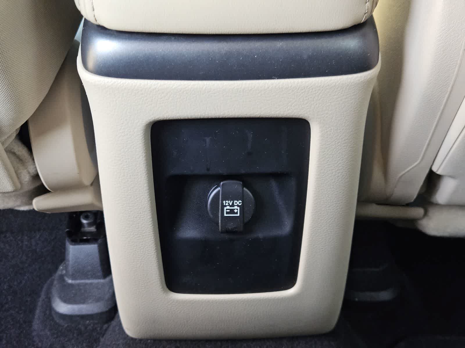 Used 2014 Dodge Journey SXT w/ Flexible Seating Group FWD image 27