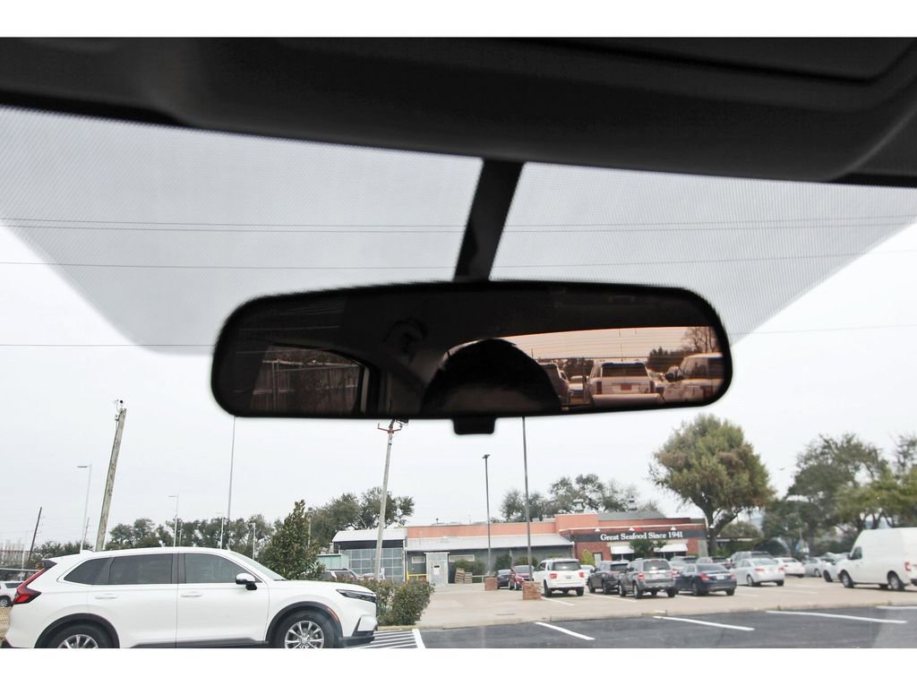 Used 2018 Nissan Sentra SV image 24