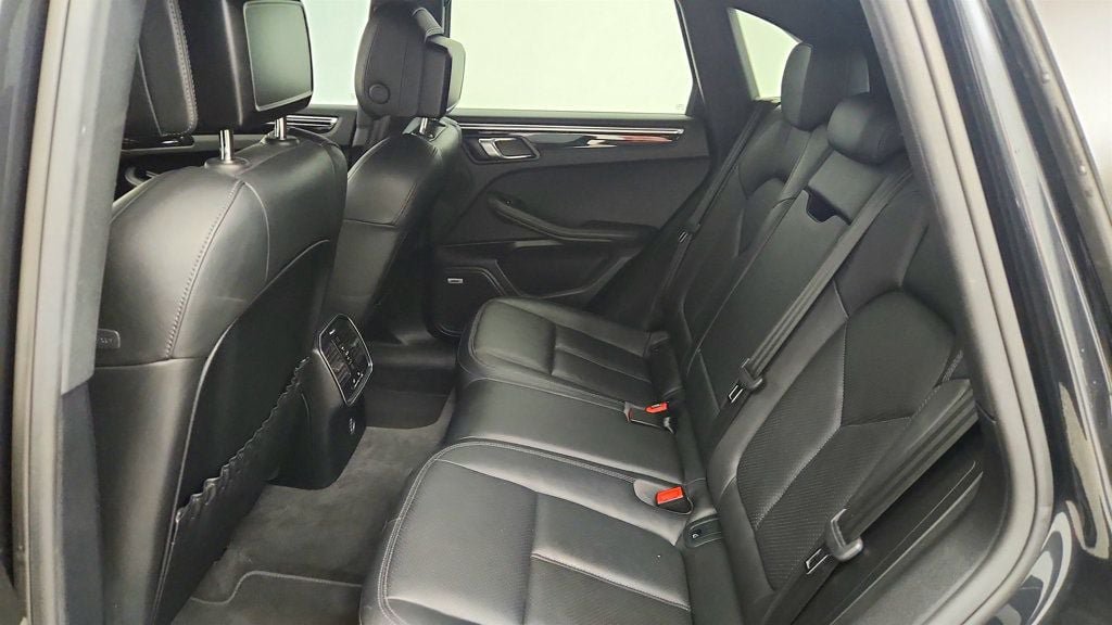 Used 2019 Porsche Macan S w/ Premium Package Plus AWD/4WD image 22