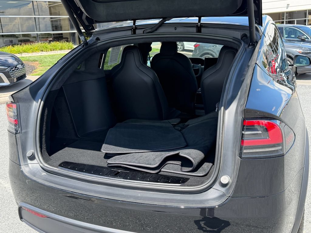 Used 2026 Tesla Model X Plaid AWD/4WD image 19
