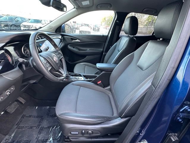 Used 2023 Buick Encore GX Select FWD image 23