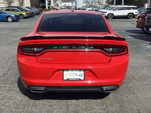 Used 2022 Dodge Charger SXT image 4