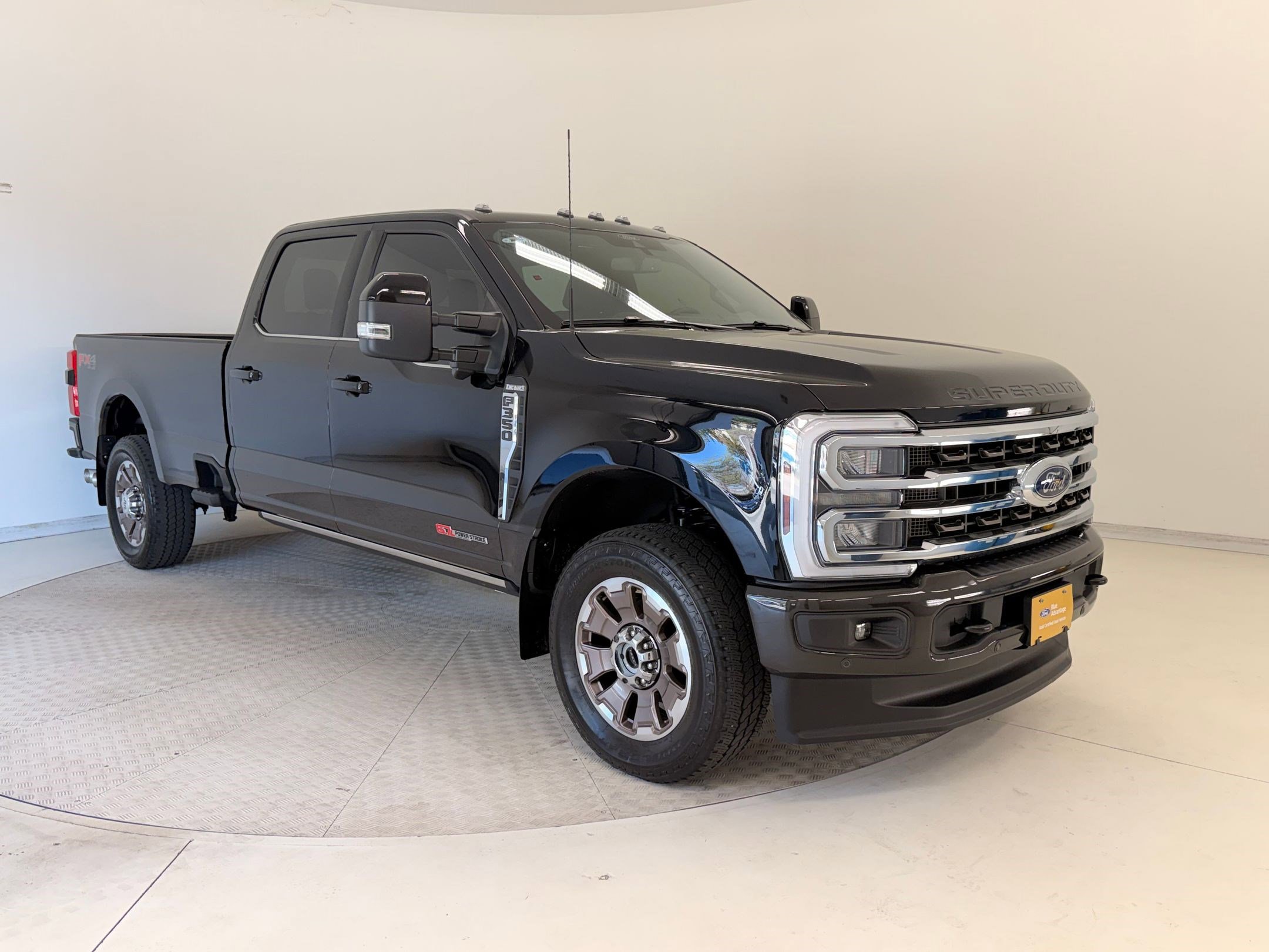 Used 2025 Ford F350 King Ranch image 7