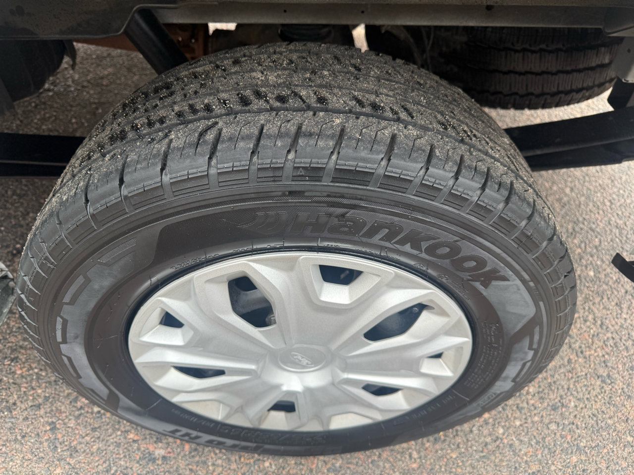 Used 2024 Ford Transit 250 Low Roof w/ Exterior Upgrade Package image 32