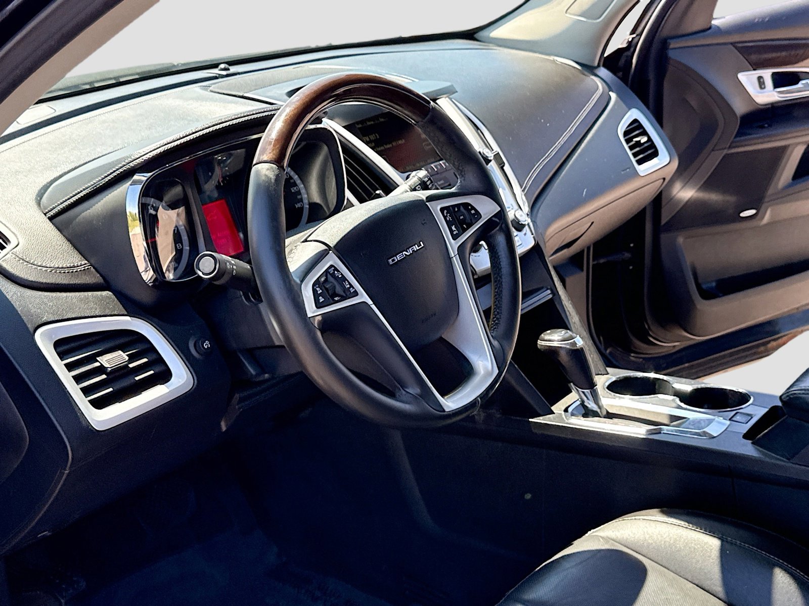 Used 2016 GMC Terrain Denali AWD/4WD image 4