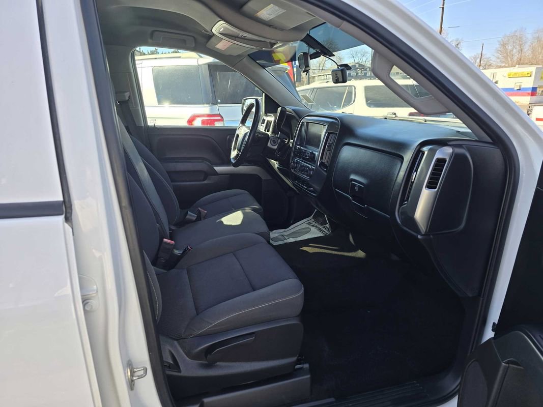 Used 2018 Chevrolet Silverado 1500 LT w/ Texas Edition image 35