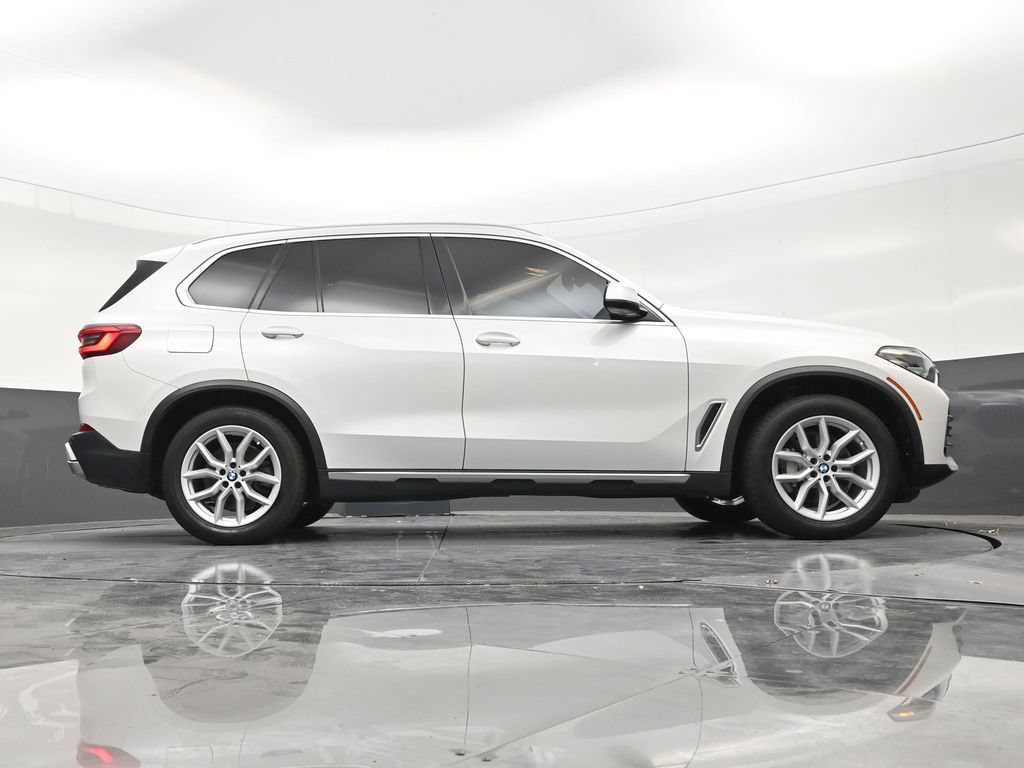 Used 2019 BMW X5 xDrive40i w/ Convenience Package AWD/4WD image 25