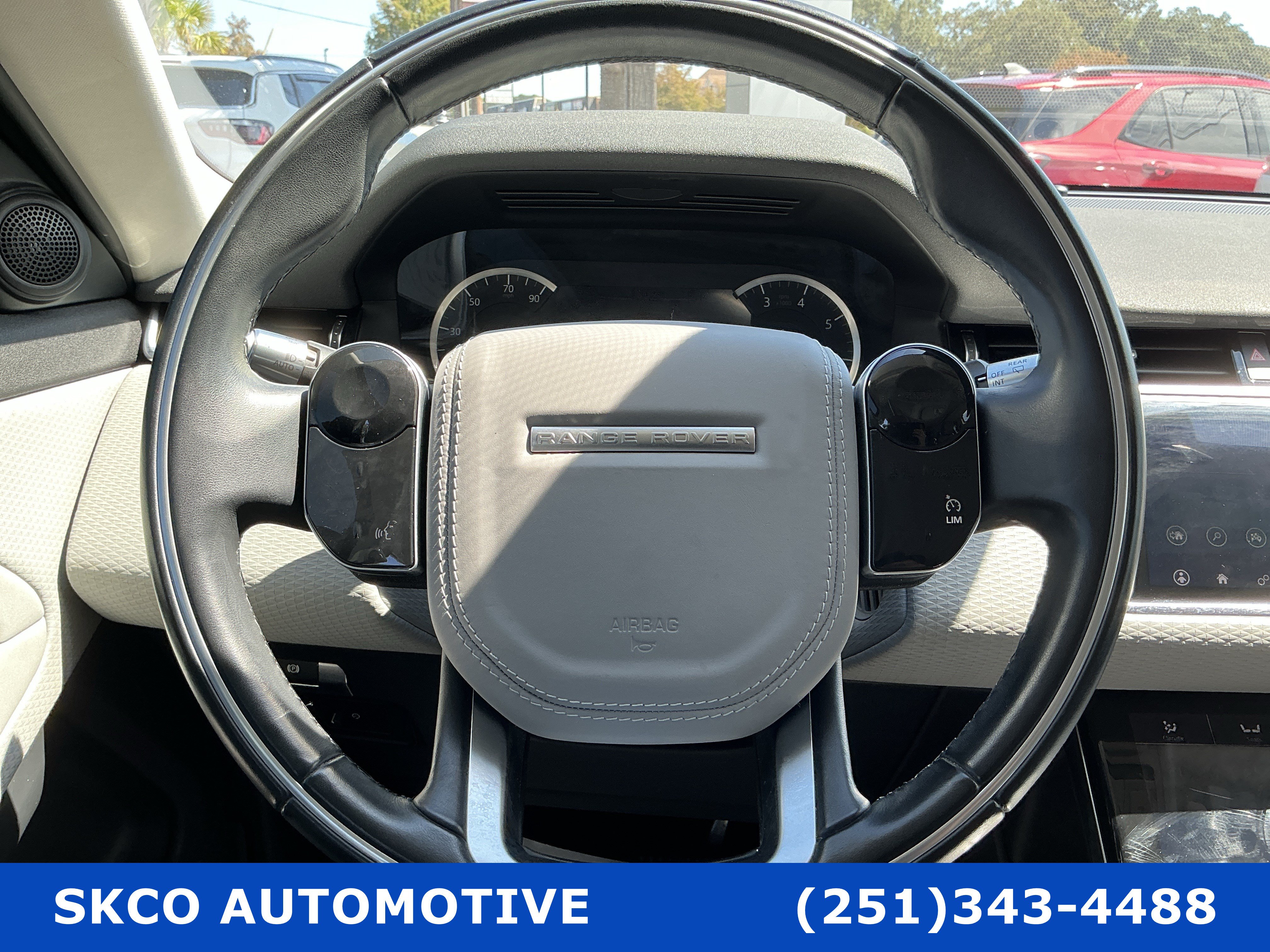 Used 2020 Land Rover Range Rover Evoque S AWD/4WD image 18