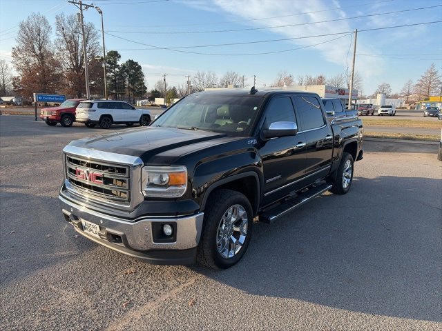Used 2015 GMC Sierra 1500 SLT w/ SLT Crew Cab Value Package image 2