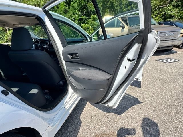 Used 2025 Toyota Corolla LE FWD image 14