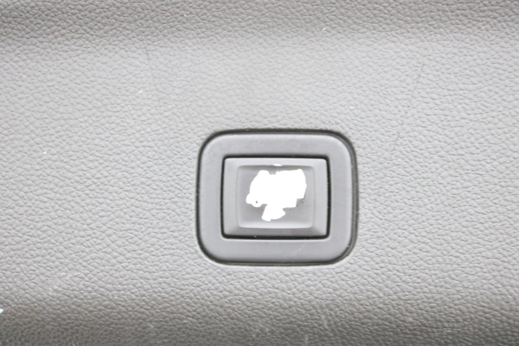 Used 2021 Chevrolet Tahoe RST w/ Luxury Package RWD image 31