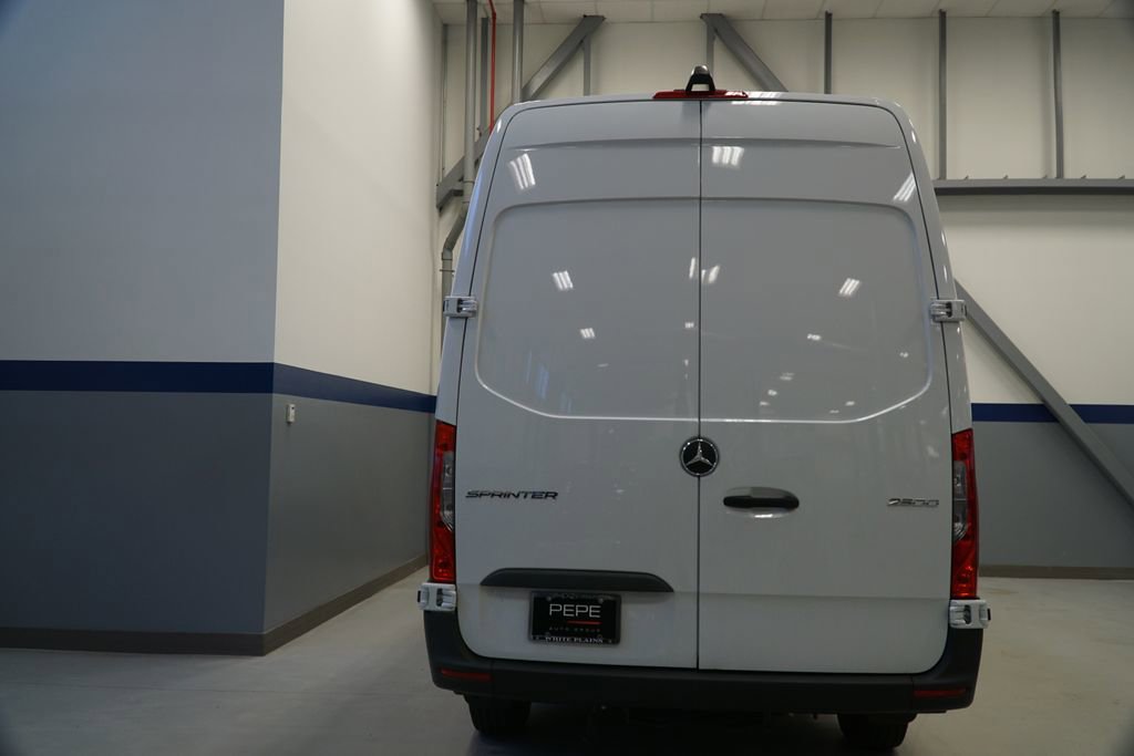 New 2025 Mercedes-Benz Sprinter 2500 image 5