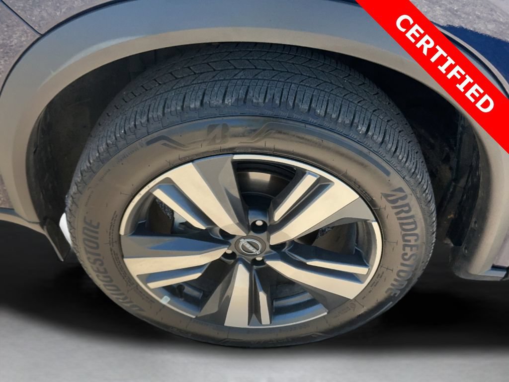Certified 2026 Nissan Rogue SL AWD/4WD image 9