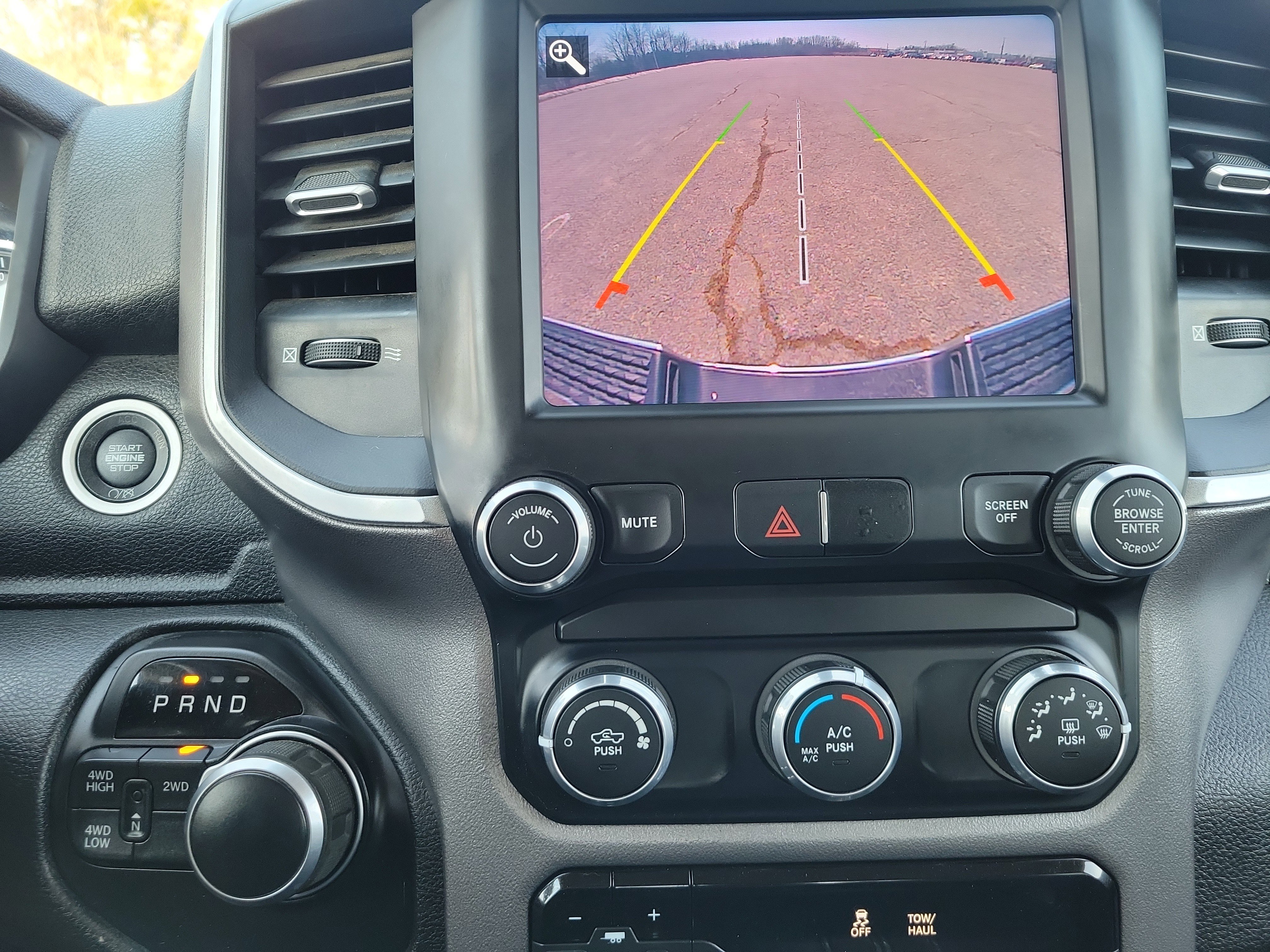Used 2019 RAM 2500 Big Horn AWD/4WD image 26