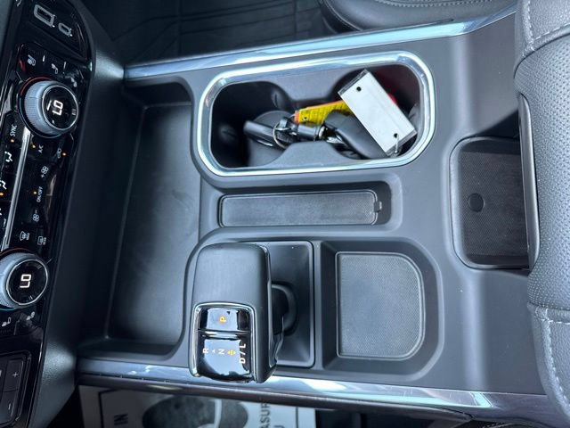 Used 2024 Chevrolet Silverado 1500 LTZ w/ Technology Package AWD/4WD image 30
