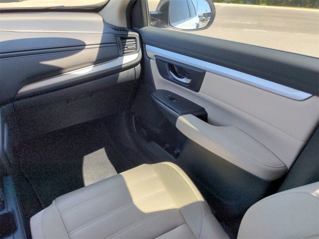 Used 2019 Honda CR-V LX image 16