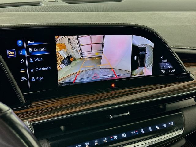 Used 2024 Cadillac Escalade ESV Luxury image 15