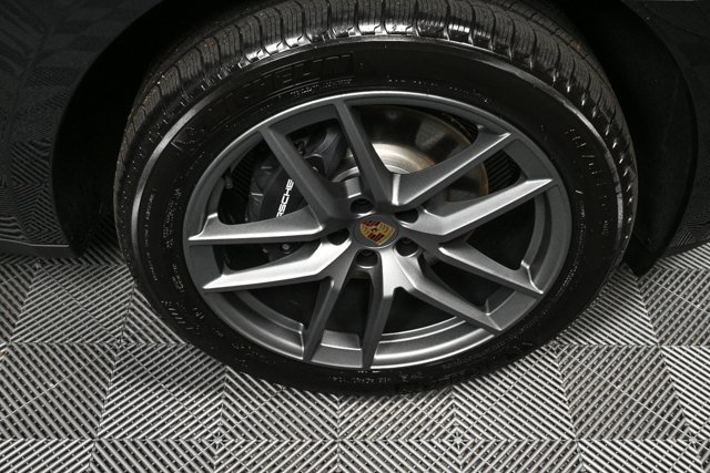 New 2026 Porsche Macan image 40