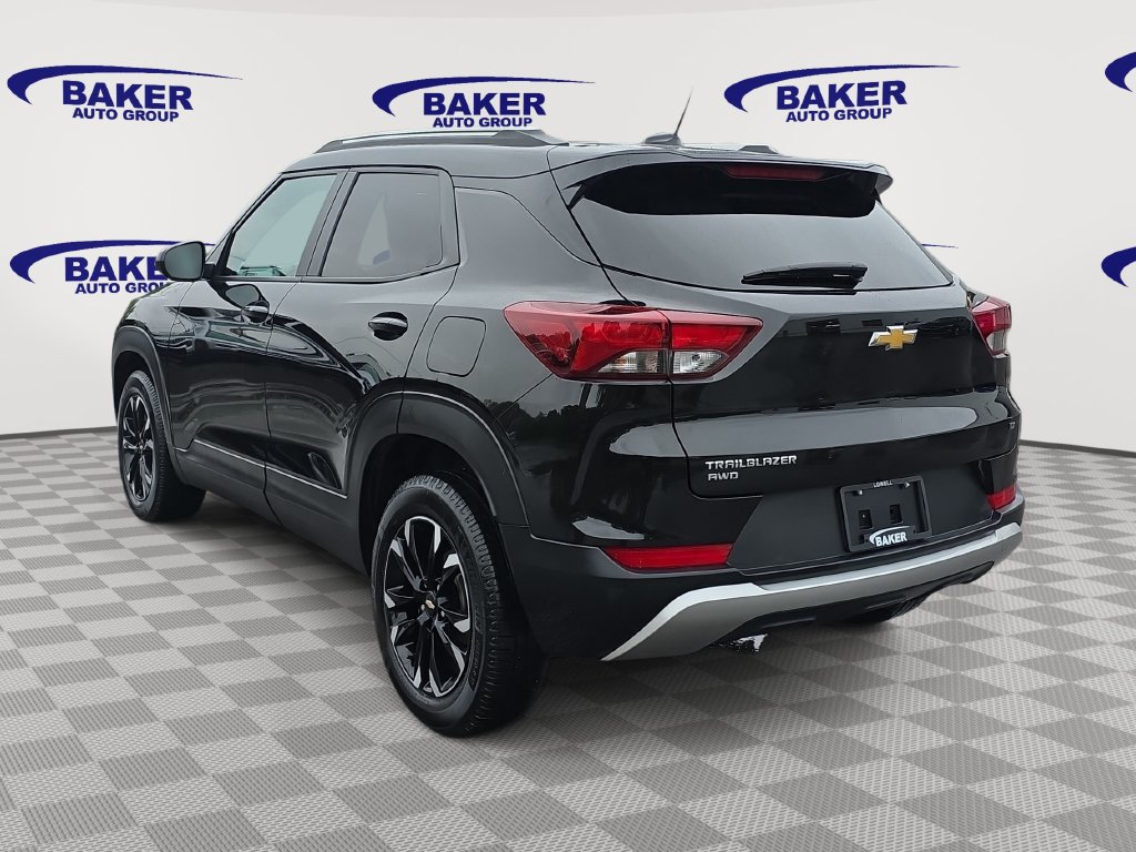 Used 2023 Chevrolet TrailBlazer LT AWD/4WD image 7