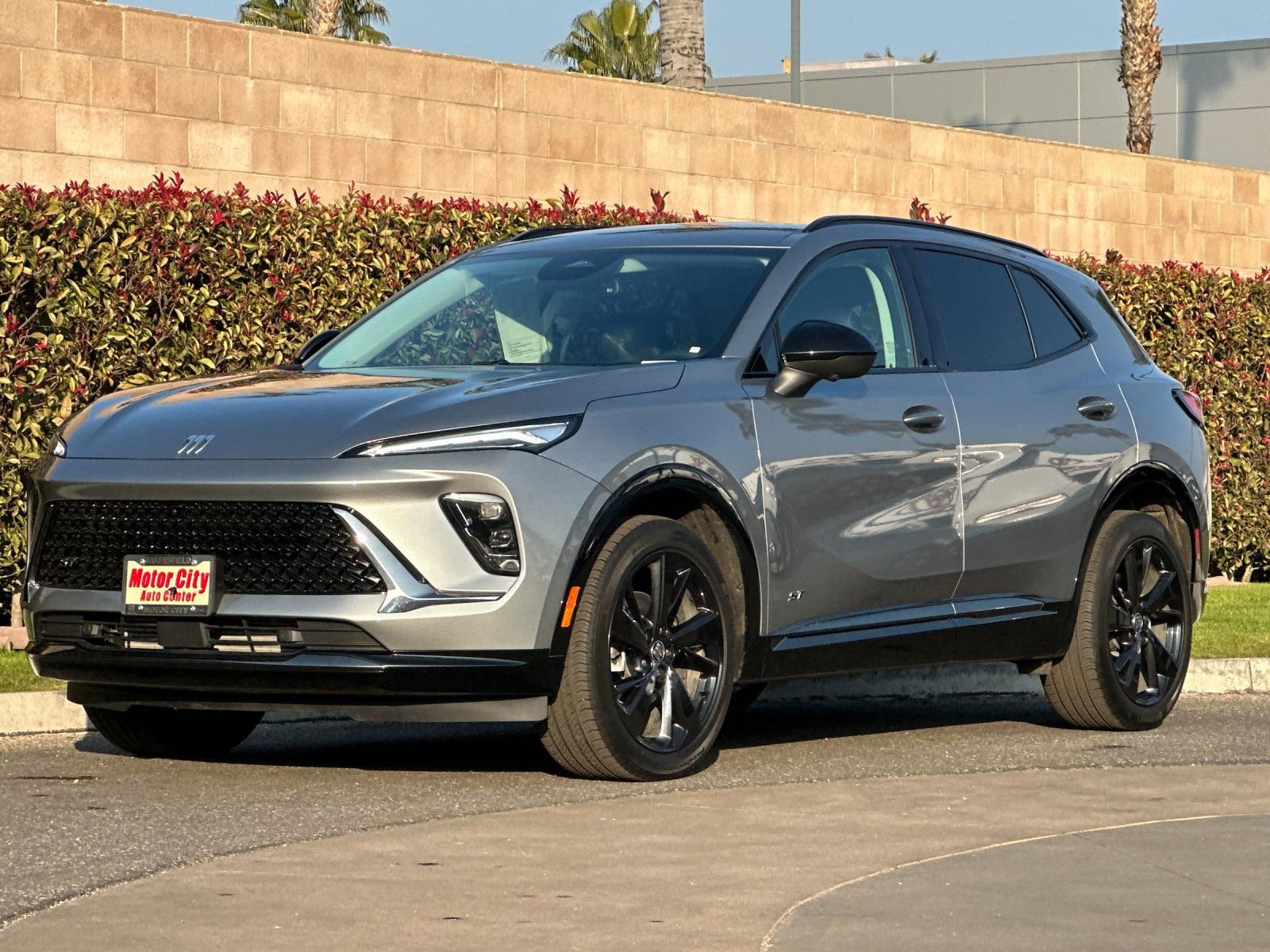New 2025 Buick Envision Sport Touring image 8