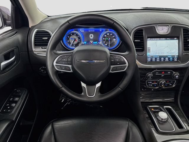 Used 2017 Chrysler 300 Touring w/ Value Package RWD image 24