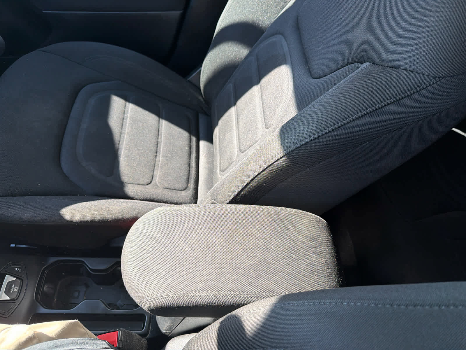 Used 2018 Jeep Renegade Latitude image 28