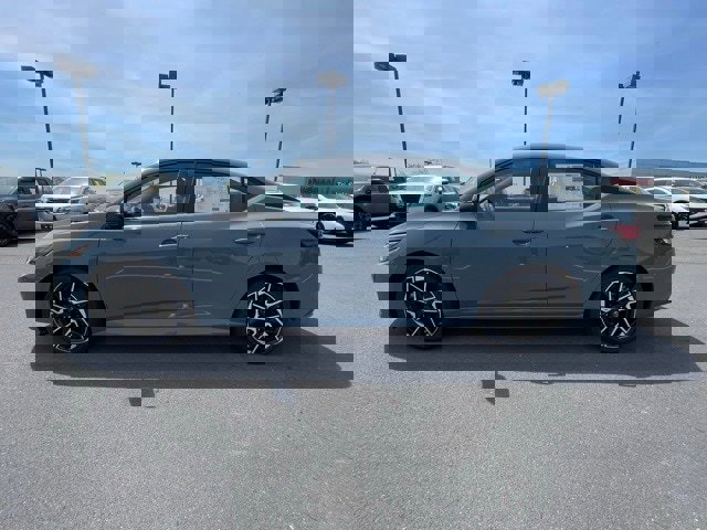 New 2025 Nissan Sentra SR w/ SR Premium Package image 8