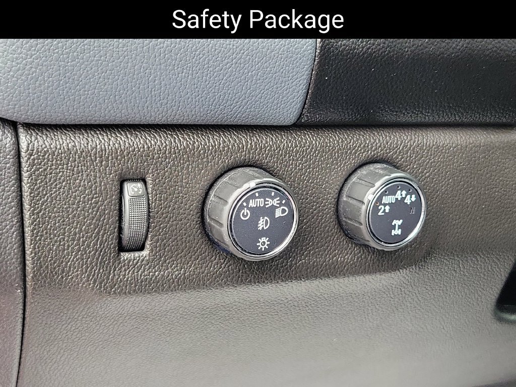 Used 2021 Chevrolet Colorado Z71 w/ Safety Package AWD/4WD image 12