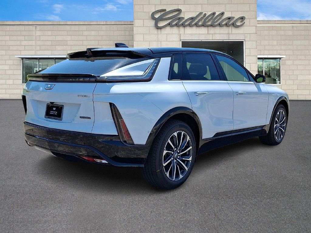 New 2026 Cadillac Lyriq Sport AWD/4WD image 3