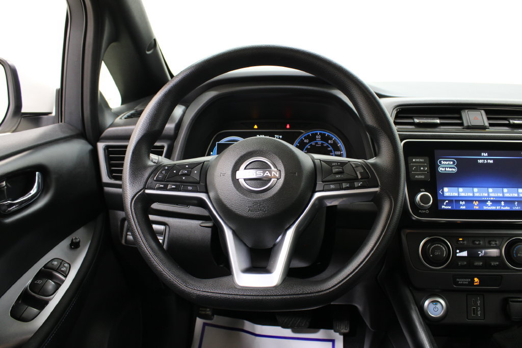 Used 2025 Nissan Leaf S FWD image 21