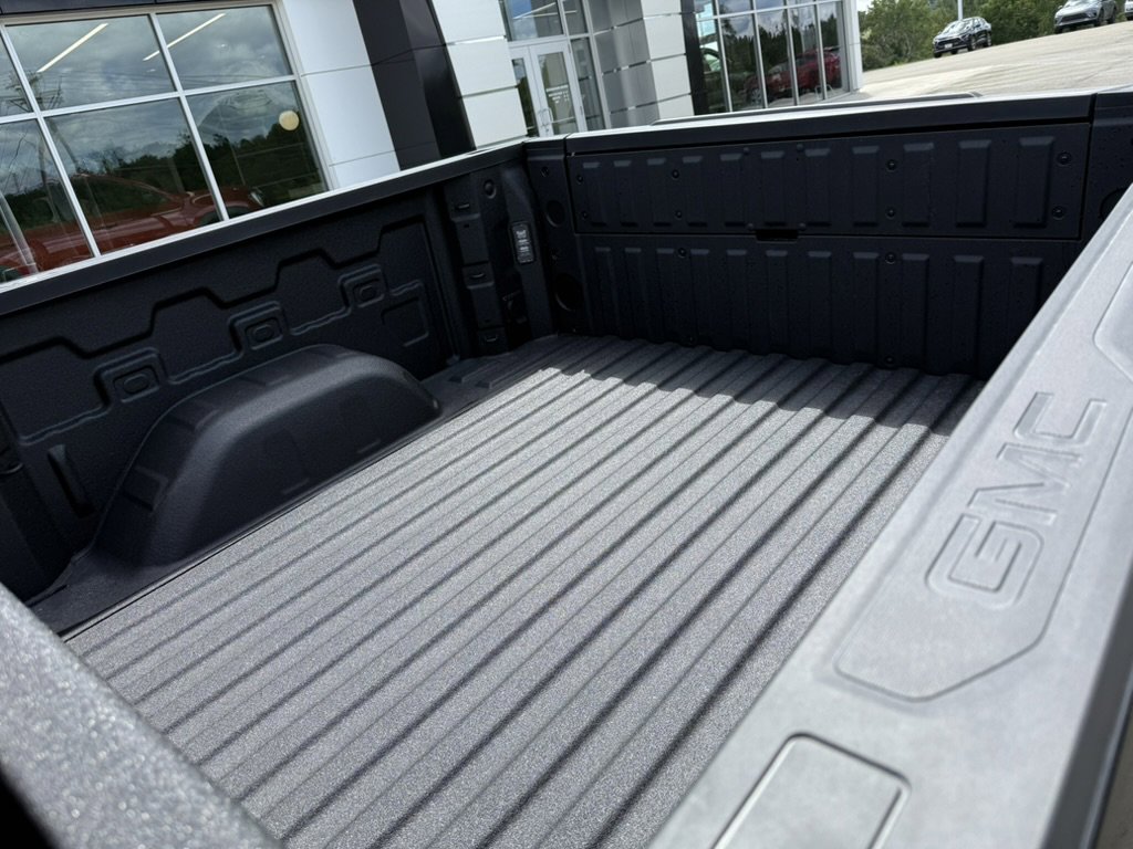 New 2026 GMC Sierra 1500 SLT w/ SLT Premium Plus Package image 11