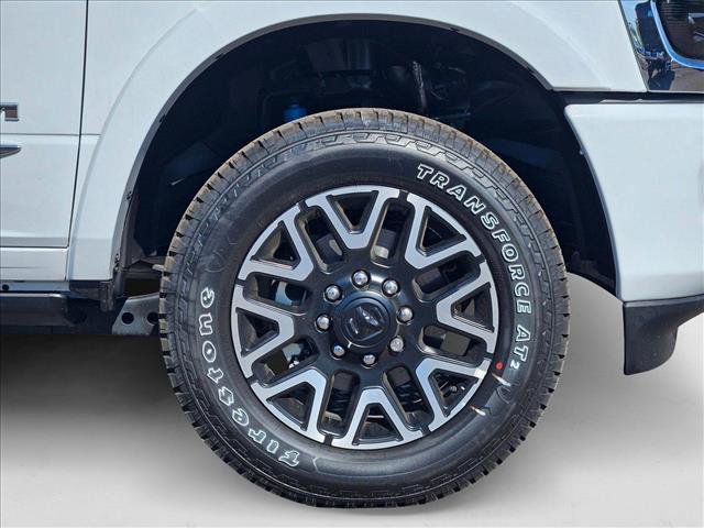 New 2025 RAM 2500 Limited AWD/4WD image 16