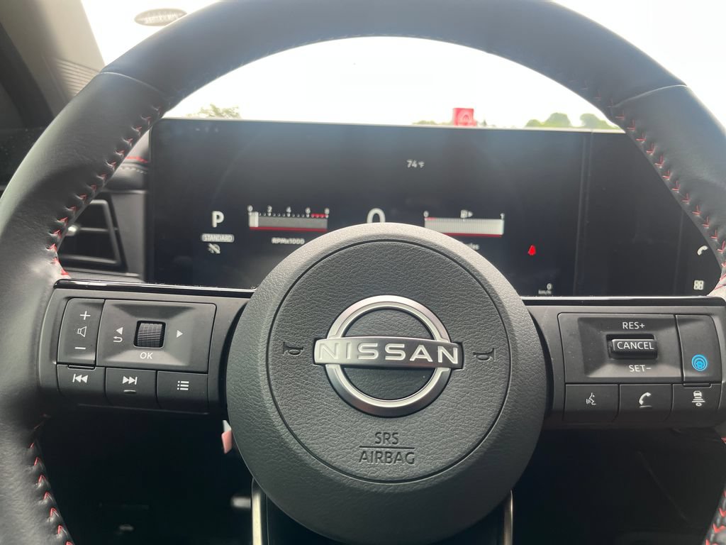 Certified 2026 Nissan Kicks SR FWD image 43