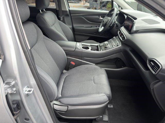Used 2023 Hyundai Santa Fe SEL FWD image 13