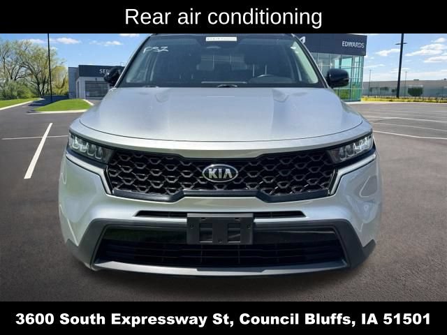 Used 2021 Kia Sorento S w/ Panoramic Sunroof Package AWD/4WD image 13