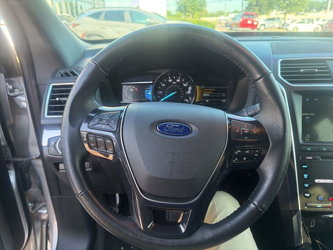 Used 2018 Ford Explorer Limited FWD image 8