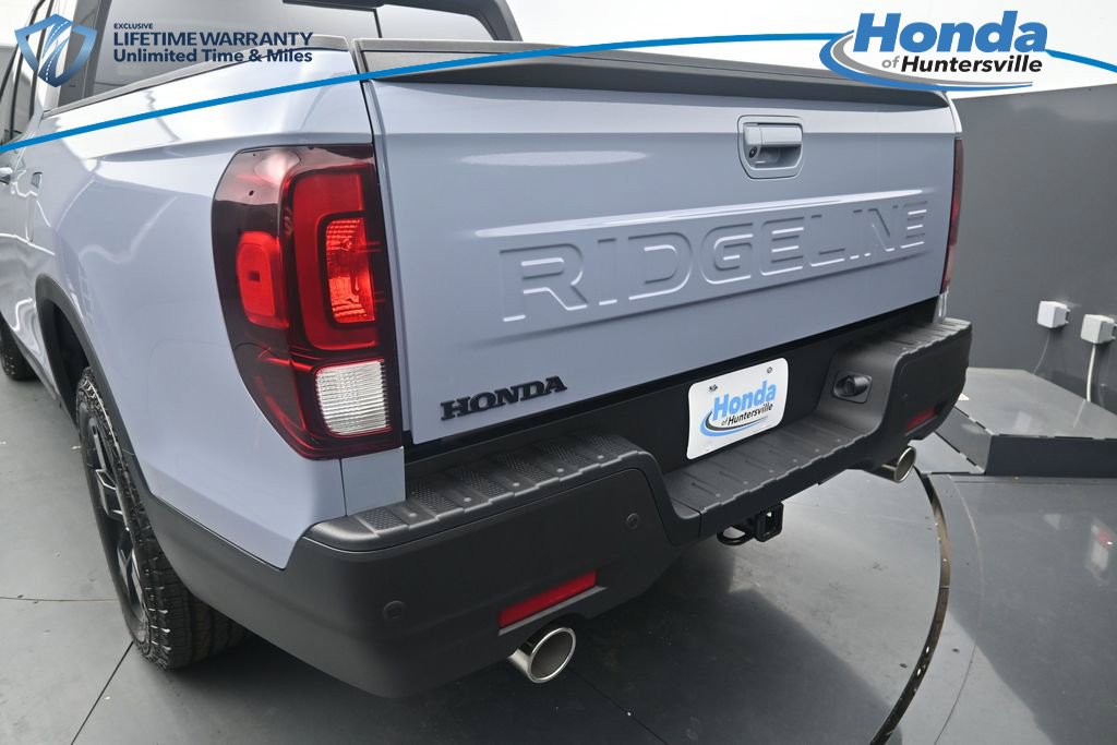New 2026 Honda Ridgeline Black Edition image 17
