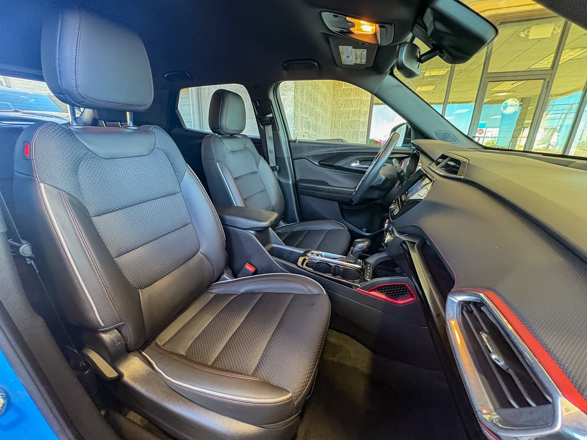 Used 2023 Chevrolet TrailBlazer RS w/ Convenience Package FWD image 26