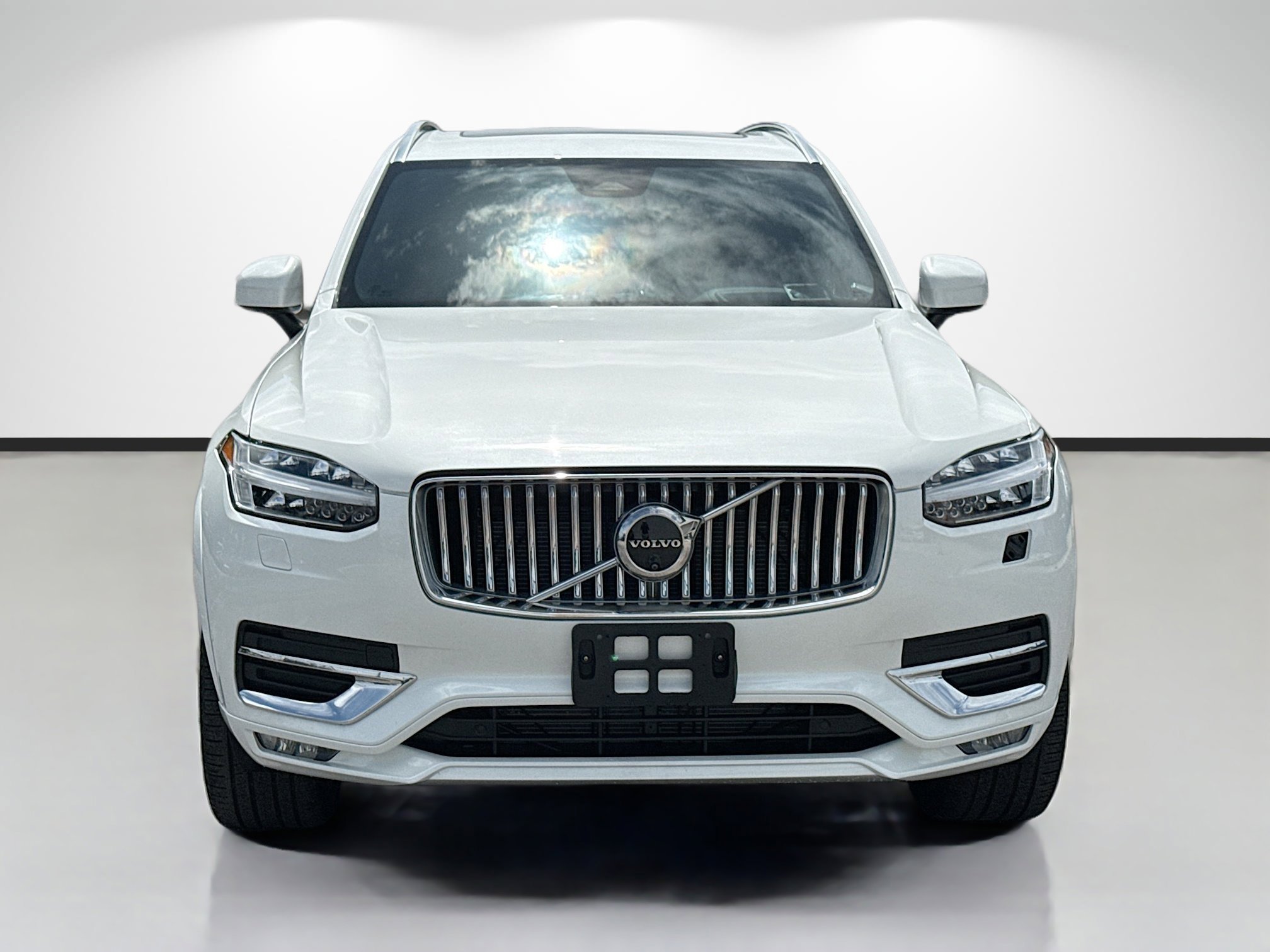 Used 2024 Volvo XC90 B6 Ultimate w/ Protection Package AWD/4WD image 8