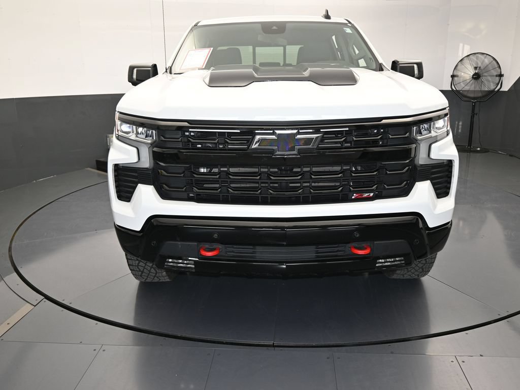 Used 2024 Chevrolet Silverado 1500 LT Trail Boss w/ LT Trail Boss Premium Package AWD/4WD image 56
