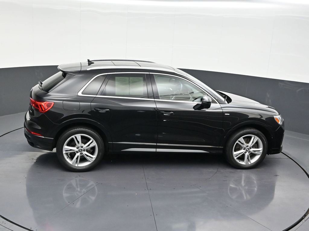 Used 2019 Audi Q3 2.0T Premium Plus w/ Premium Plus Package image 20