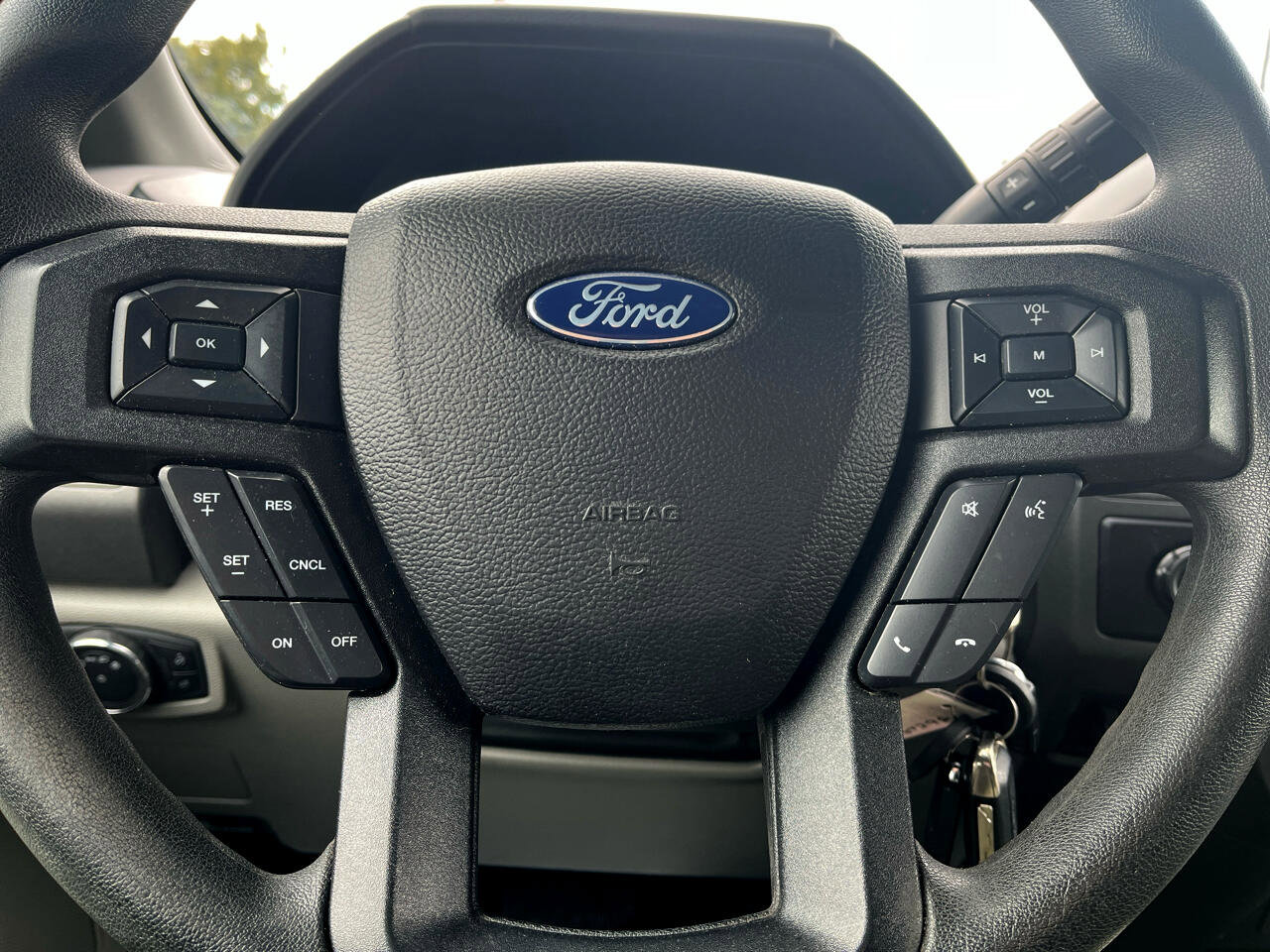 Used 2019 Ford F250 XL w/ Power Equipment Group image 9