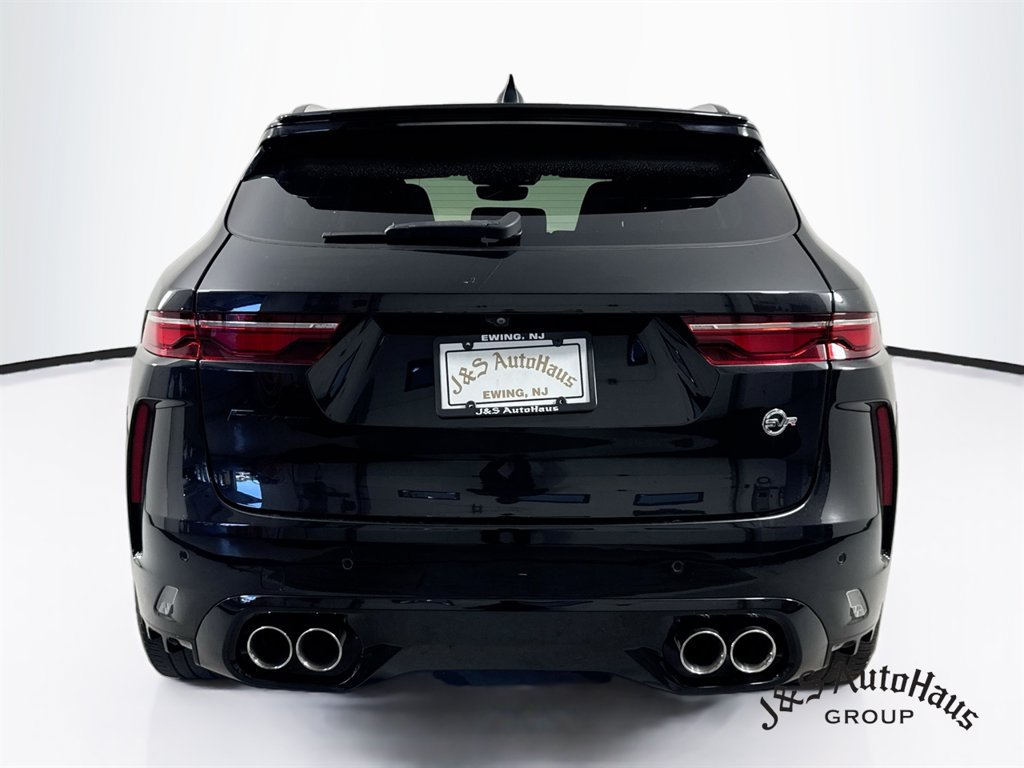 Used 2022 Jaguar F-PACE SVR AWD/4WD image 6