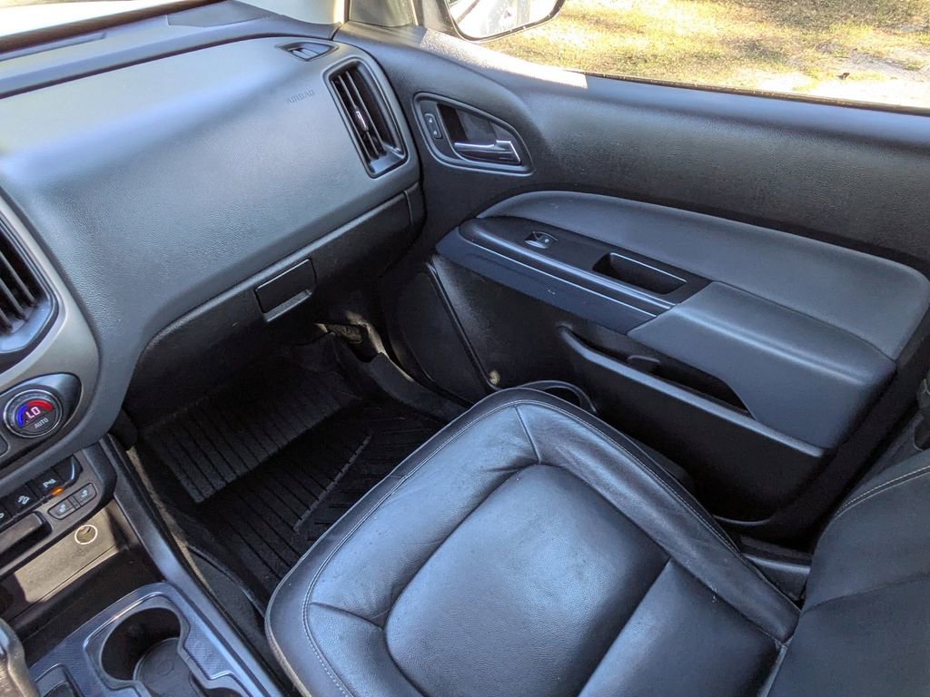 Used 2019 Chevrolet Colorado Z71 RWD image 16