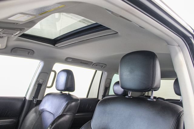 Used 2022 Nissan Armada SL w/ Captain's Chairs Package RWD image 23