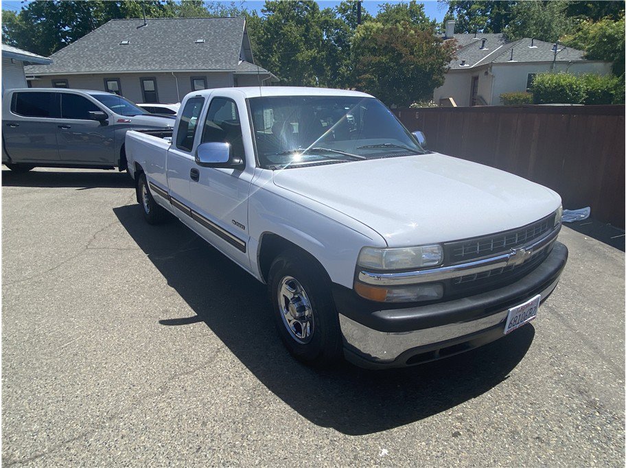Used 2000 Chevrolet Silverado 1500 LS